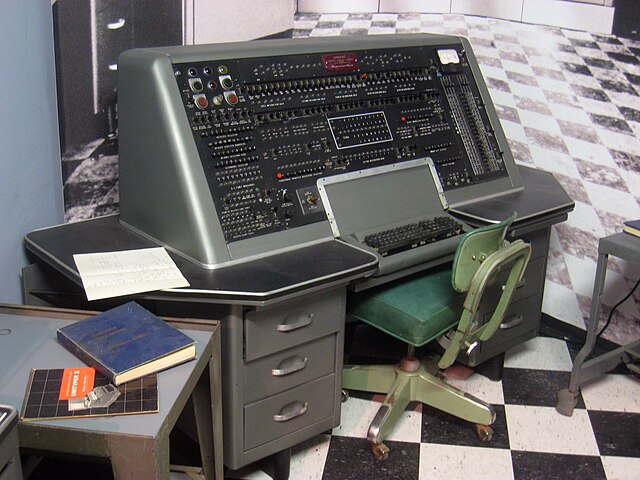 UNIVAC operator console